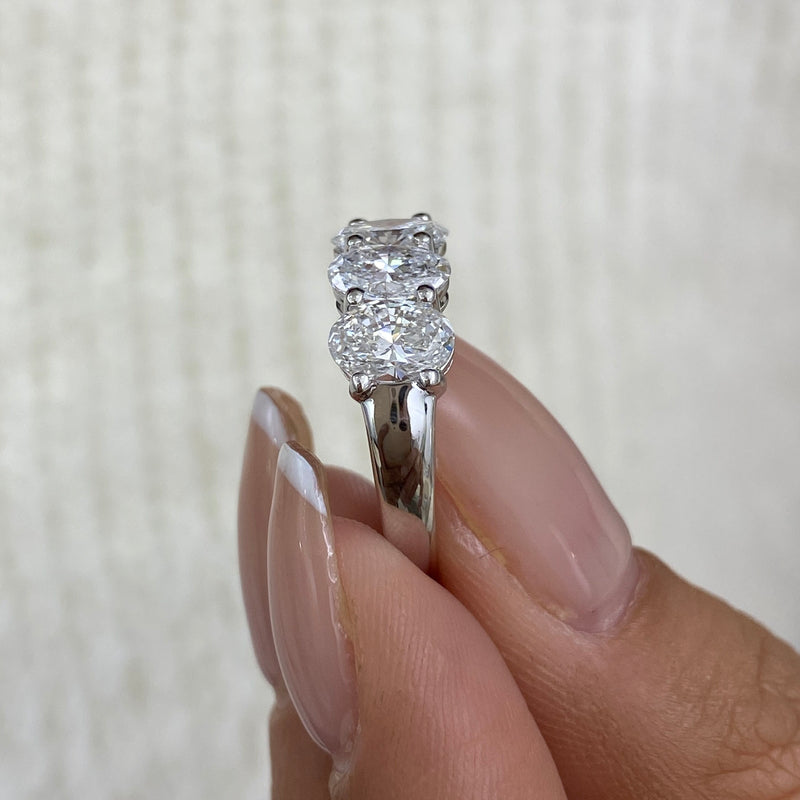 Diamond Band Ring 2.65 ct White Gold