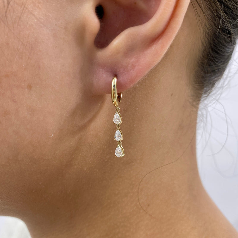 Diamond Dangle Earrings 0.64 ct Yellow Gold
