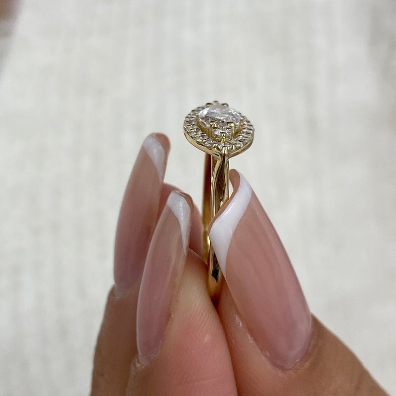 Diamond Halo Ring 1 ct Yellow Gold
