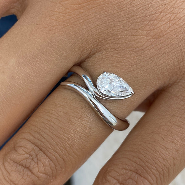 Diamond Solitaire Ring 0.7 ct White Gold