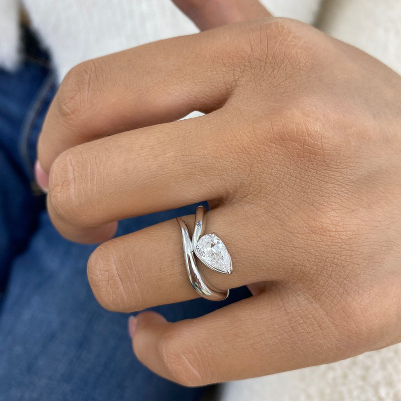 Diamond Solitaire Ring 0.7 ct White Gold