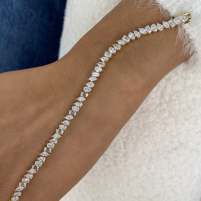 Diamond Tennis Bracelet 6.1 ct Yellow Gold