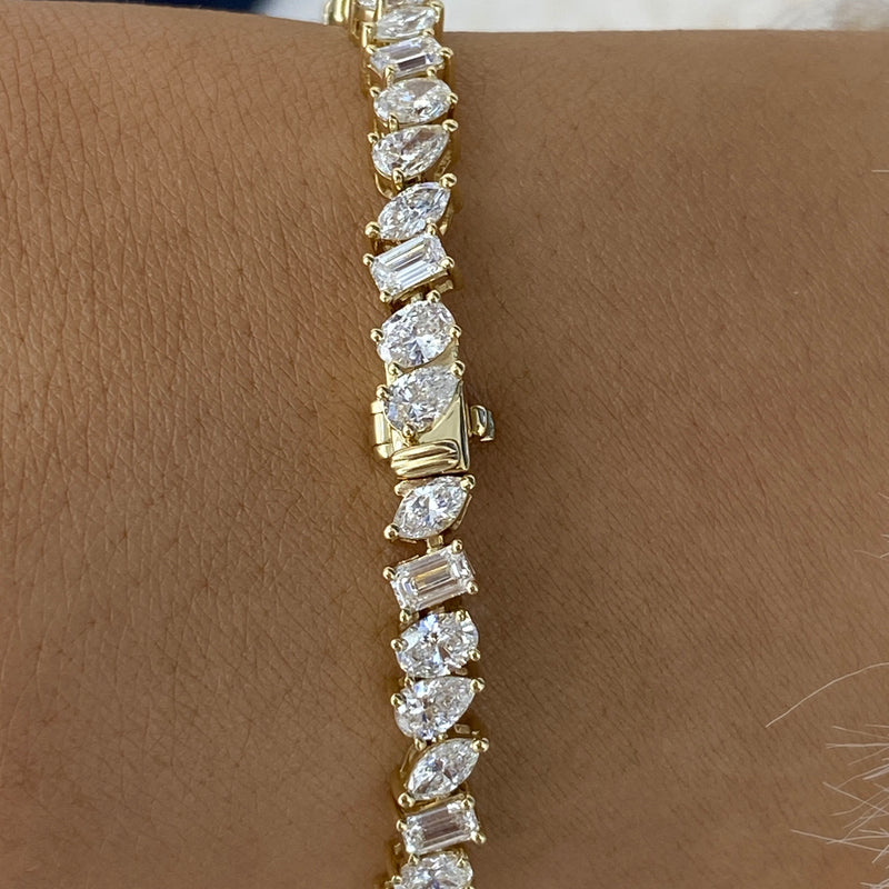 Diamond Tennis Bracelet 6.1 ct Yellow Gold