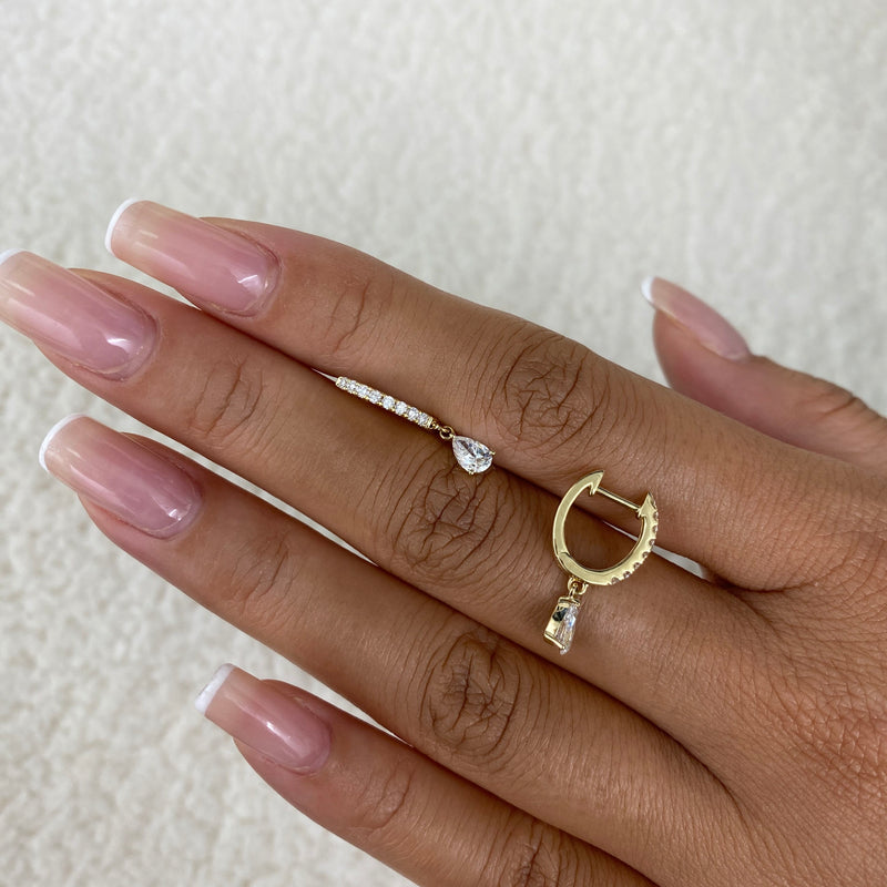 Diamond Dangle Earrings 0.8 ct Yellow Gold