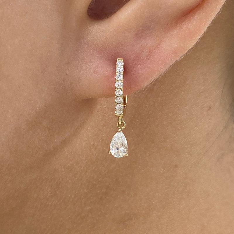 Diamond Dangle Earrings 0.8 ct Yellow Gold