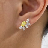 Diamond Stud Earrings 2.6 ct Yellow Gold