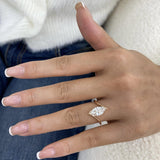 Bloomé Ring 1.5 ct TCW , Solid Gold 14k