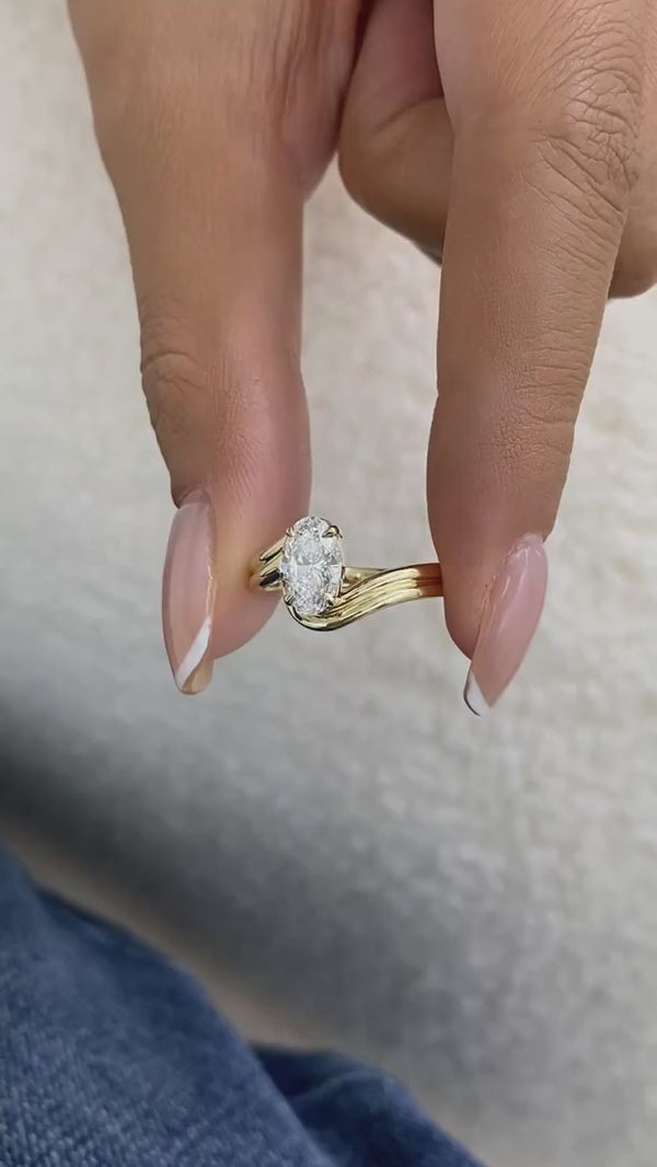 Engagement Ring 1 Carat Yellow Gold