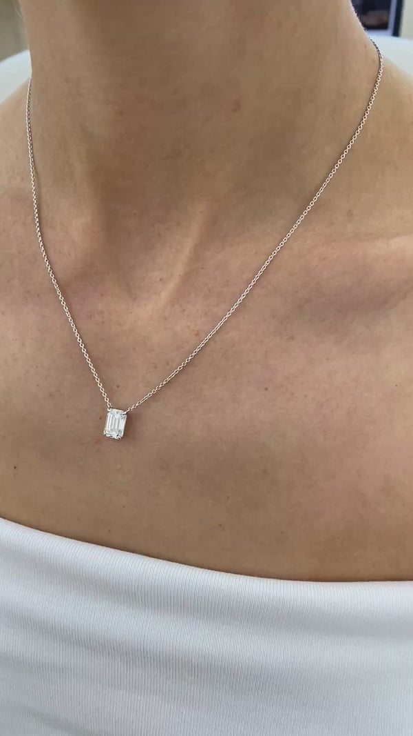 Diamond Pendant Necklace 2.10 Ct White Gold