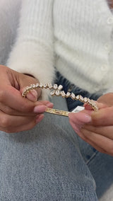 Diamond Bangle Bracelet 3.5 ct Yellow Gold