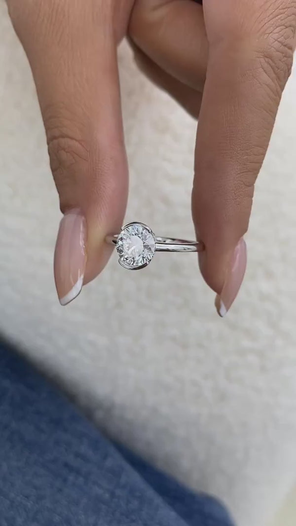 Engagement Ring 1.50 Carat White Gold
