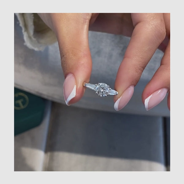 Charley - Round Cut 1.46 Carat Diamond Engagement Ring