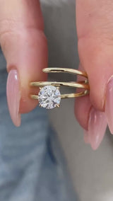 Éclavine Diamond Engagement Ring Yellow Gold