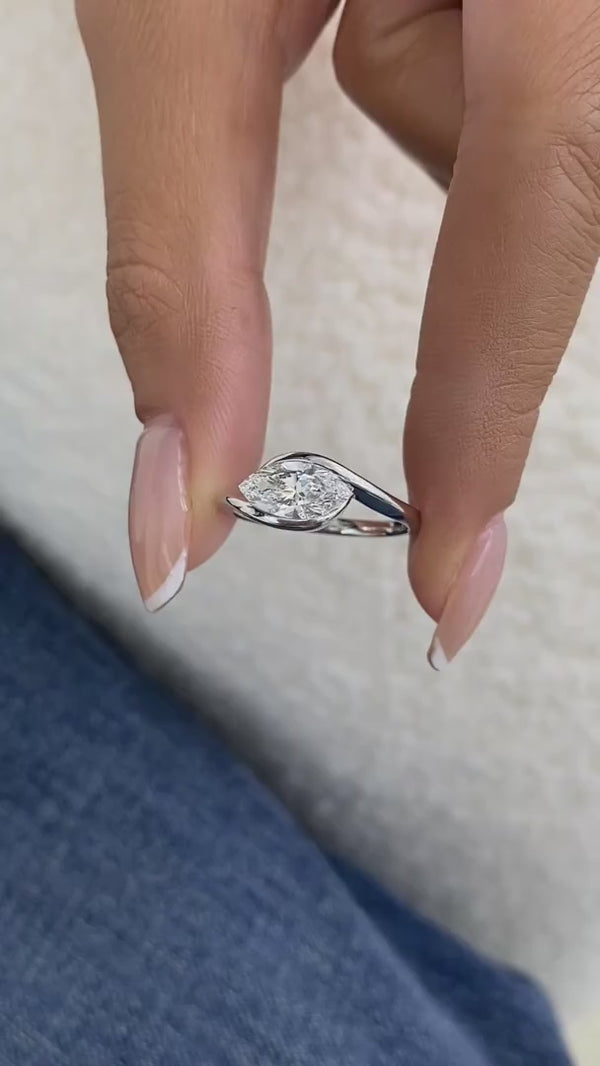 Engagement Ring 1 Carat White Gold