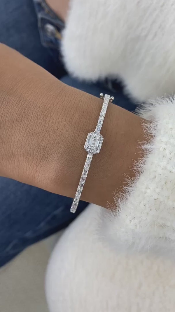 Diamond Bangle Bracelet 2.7 ct White Gold