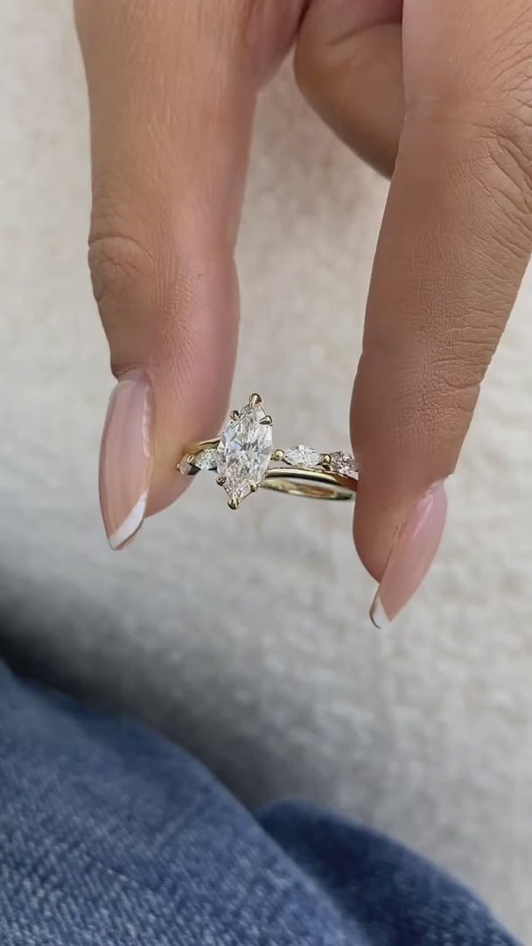 Engagement Ring 1.31 Carat Yellow Gold